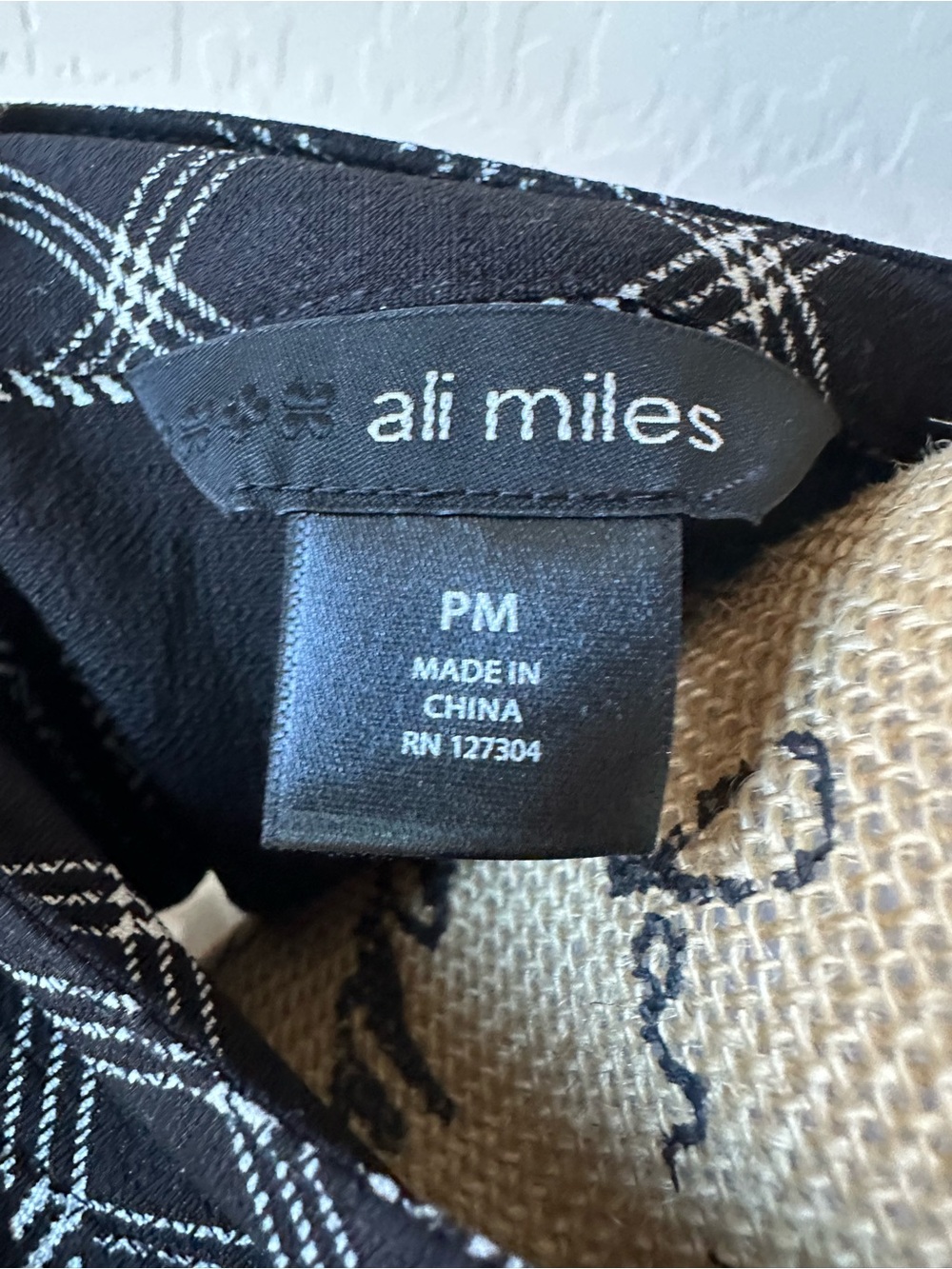 NWT Ali Miles Woven Abstract Multi Checked Stand Collar 3/4 Sleeve Tunic Size PM - Picture 5 of 8